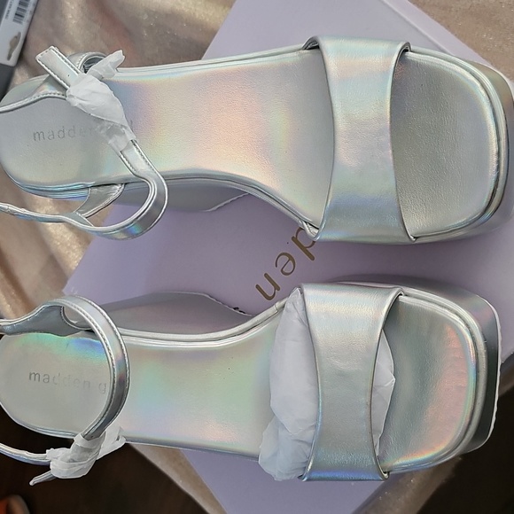 Madden Girl Silver Women's Platform Wedge Sandals - Picture 2 of 4
